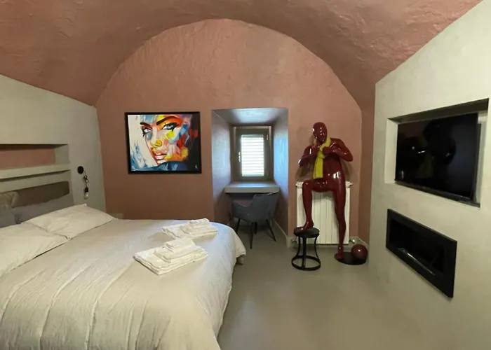 La Torretta Di Eggi 게스트하우스